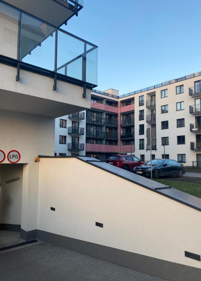 Airport Green Apartment Kl21 - Air Condition & Free Parking Warszawa Zewnętrze zdjęcie